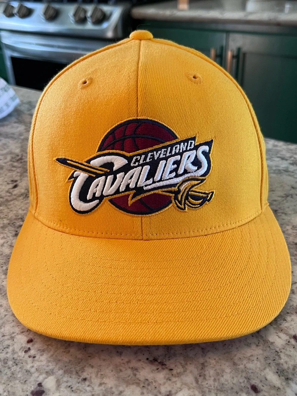 Cleveland Cavaliers Fitted Hat 7 1/4- 7 5/8